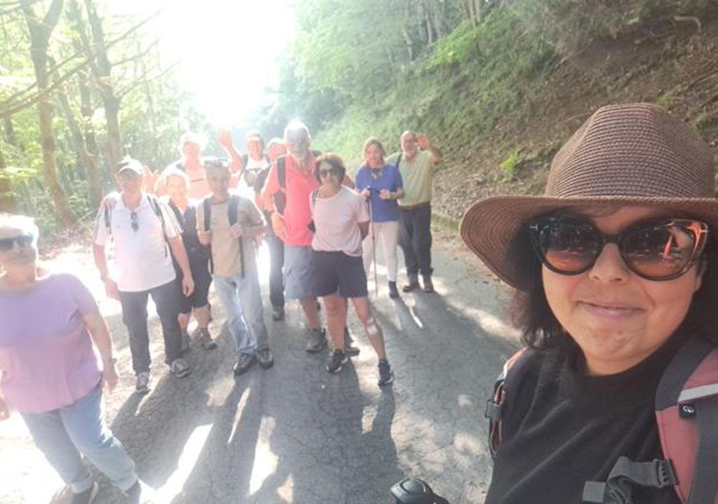 hiking_foraging_img4