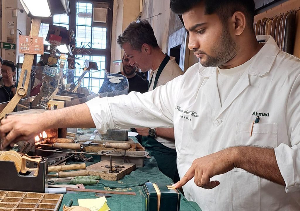 Firenze a Mano – Tour Guidato tra gli Artigiani della Città